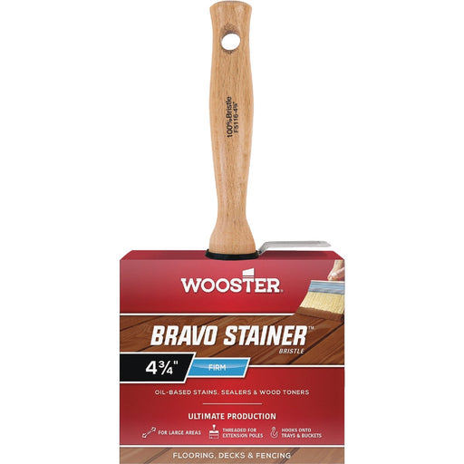 Wooster Bravo 4.75 In. Stainer Bristle Brush