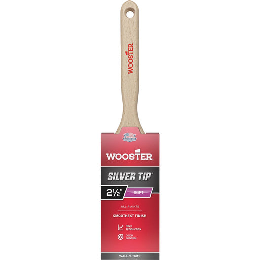 Wooster SILVER TIP 2-1/2 In. Chisel Trim Flat Sash Paint Brush