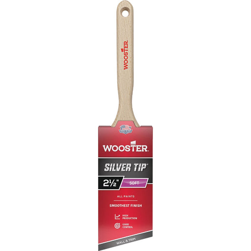 Wooster SILVER TIP 2-1/2 In. Chisel Trim Angle Sash Paint Brush